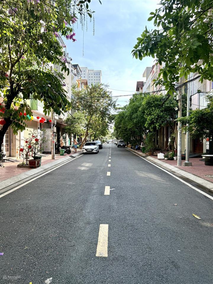 Cho thuê mb đường 232 khu đồng diều. 26m² giá 6tr.  0901 341 *** phương