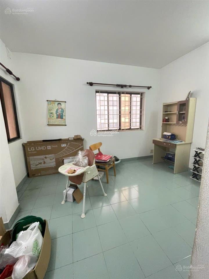Cho thuê cc khiêm khải, 54 hoàng kim giao, 2pn, 8tr  0901 341 *** phương