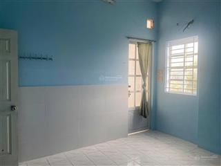 Cần bán gấp chung cư d2 phú lợi p7 q8, thang bộ tầng 1