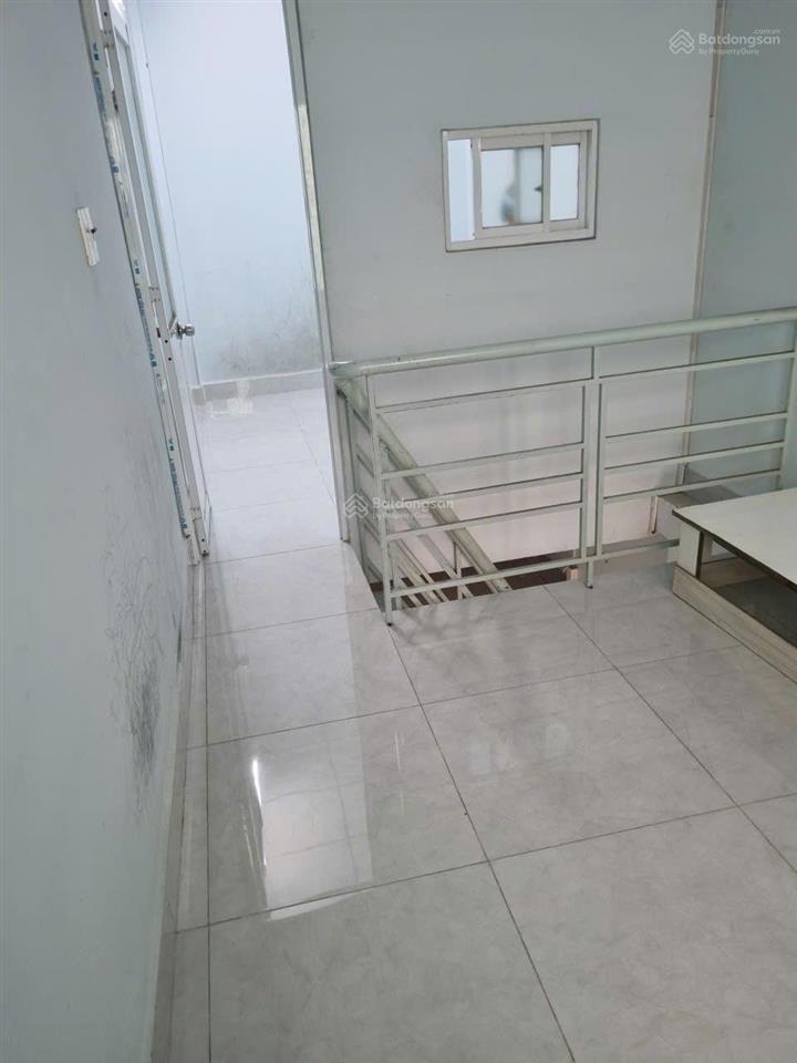 Cho thuê nhà nguyên căn đường âu cơ, tân bình