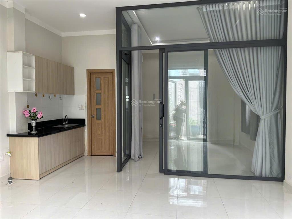 Cho thuê căn 12 pn, khu tanimex, tô ký gần pm quang trung, đh huflit  6,5 tr/th