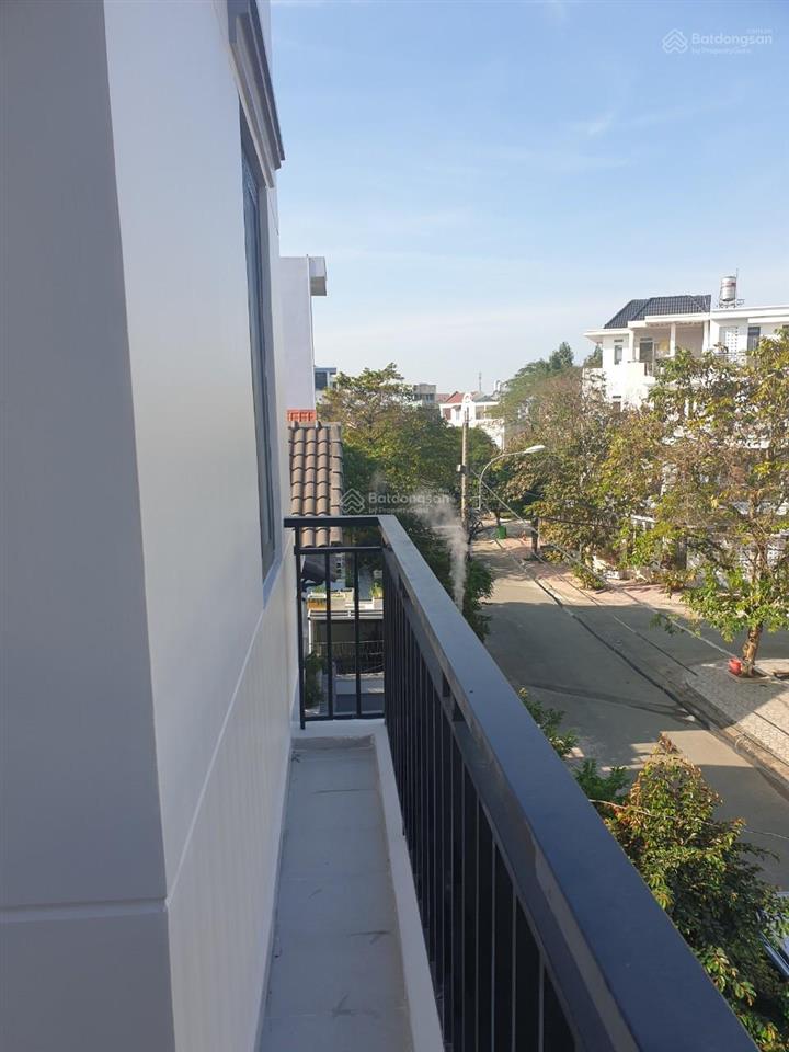Cho thuê căn 12 pn, khu tanimex, tô ký gần pm quang trung, đh huflit  6,5 tr/th
