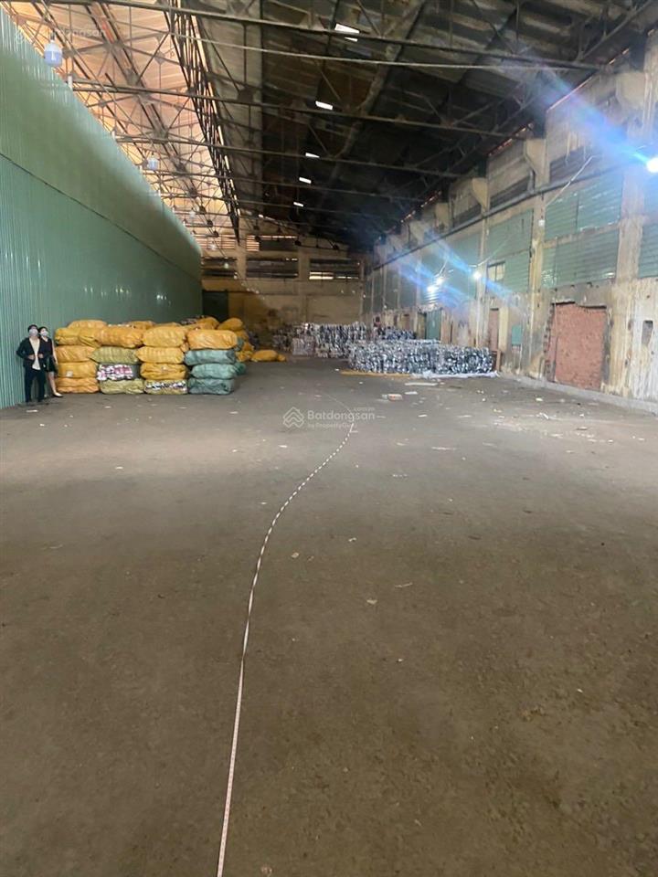 Cho thuê (kho/xưởng/văn phòng) vị trí đắc địa gần bến cảng nhà rồng, toà nhà bitexco