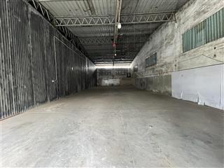 Cho thuê kho, nhà xưởng tại lạc long quân đẹp, nhiều tiện ích, xe công tới cửa.  0919 418 ***