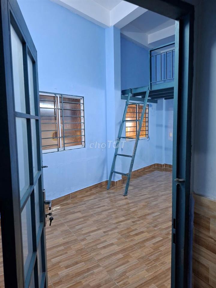 Cho thuê phòng trọ tại Phan Văn Hớn