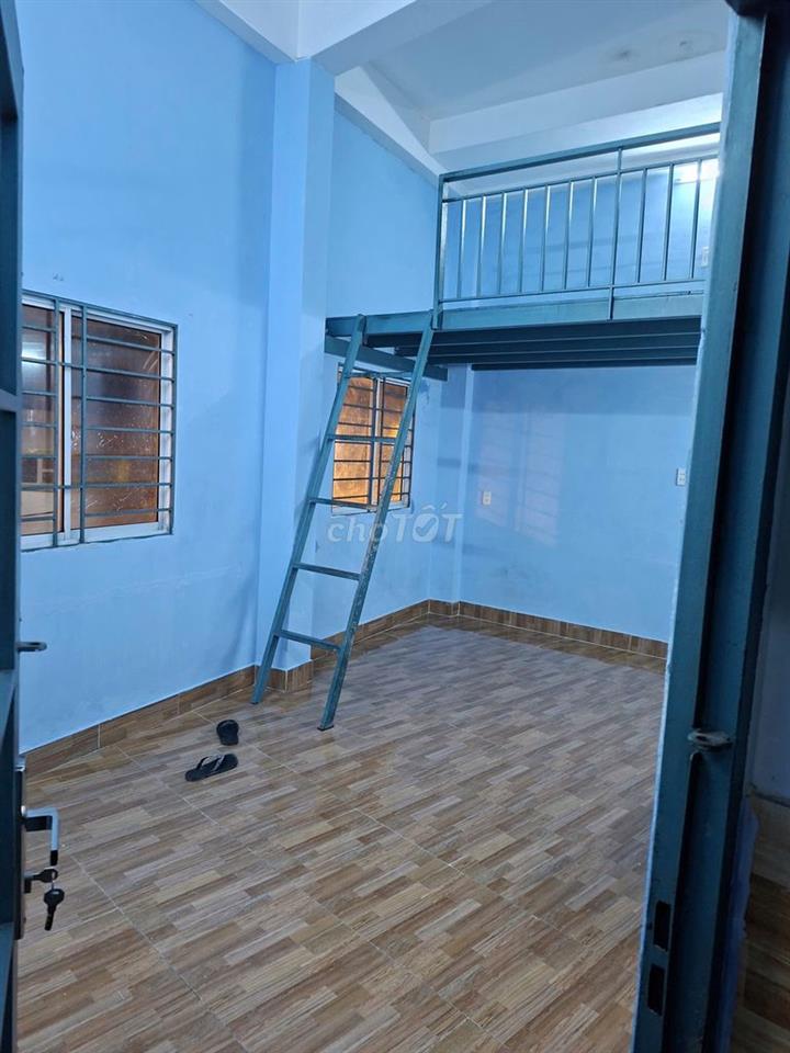 Cho thuê phòng trọ tại Phan Văn Hớn