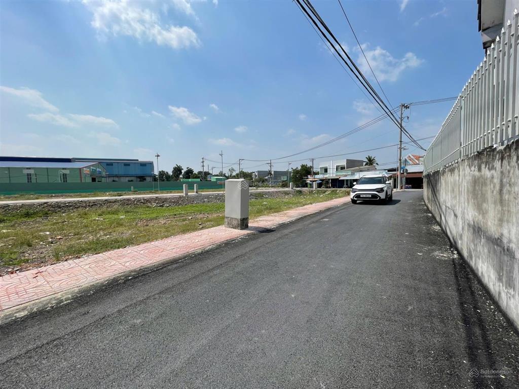 Bán đất tại hoàng phan thái, 3,3 tỷ, 80m2, pháp lý đầy đủ, nhiều tiện ích