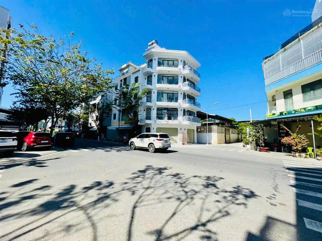 Bán nhà phố trung tâm nha trang chỉ 10,5 tỷ  sổ hồng, 4 tầng dts 265m2