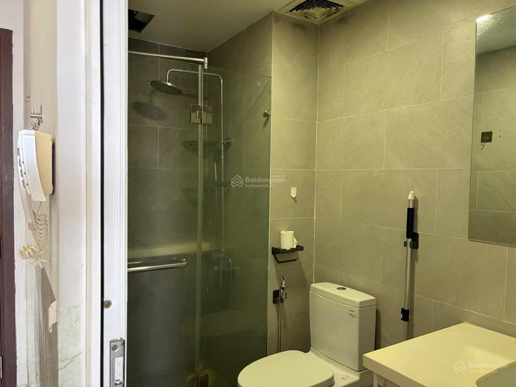 Bán wilton tower 68m² 2pn tầng 11 view hồ bơi ban công đông nam sổ hồng giá 6,85 tỷ