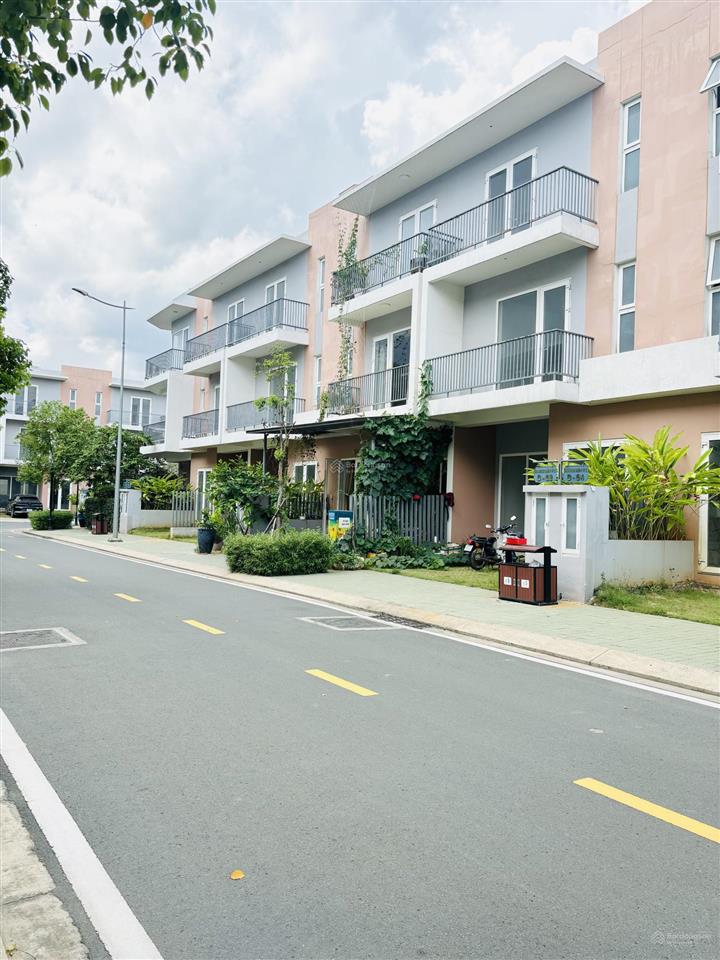 Dragon village 1 căn hiếm có 90m2 chỉ 6,8 tỷ sổ sẵn 0938 030 ***