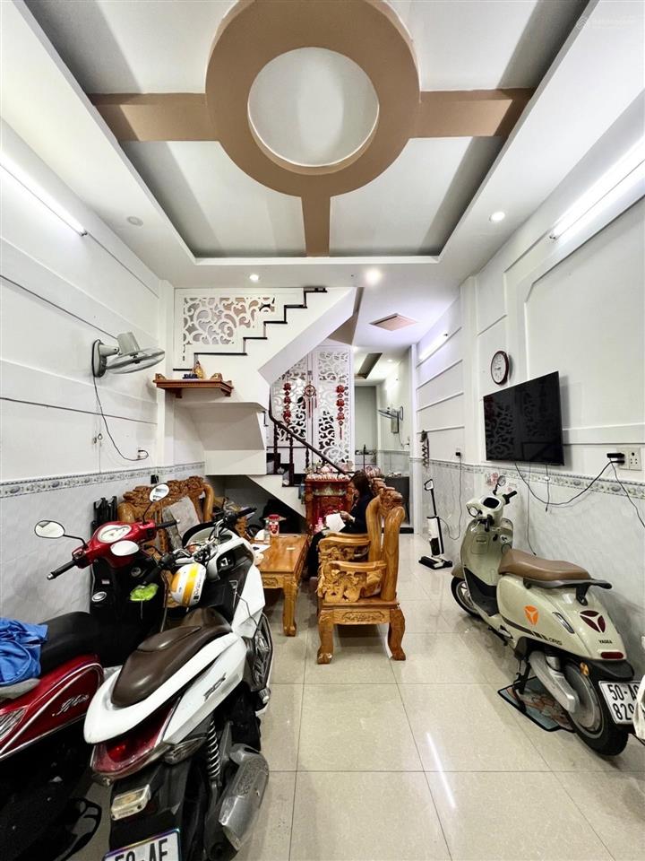 Nhà đồng bộ khu trương đình hội 4 lầu đẹp sổ vuông vức chỉ 6.3 tỷ giáp q6 q5