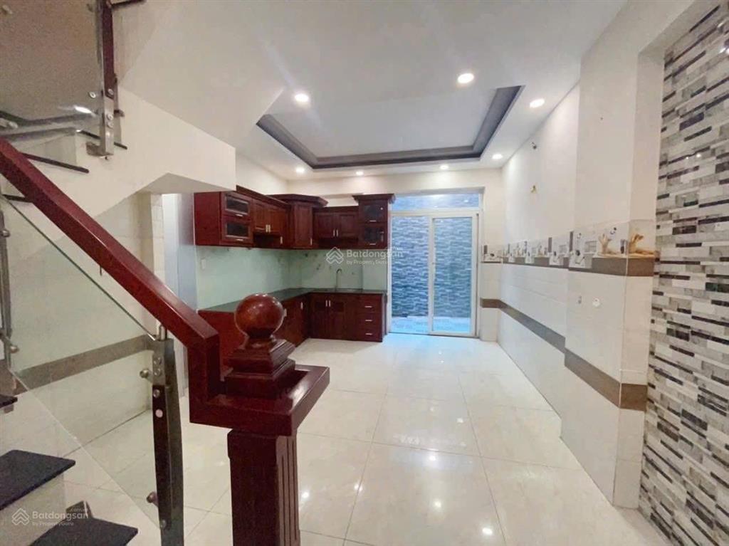 Nhà mới hẻm 8m tô hiệu tân phú 5pn chỉ 16 triệu vừa ở vừa kinh doanh