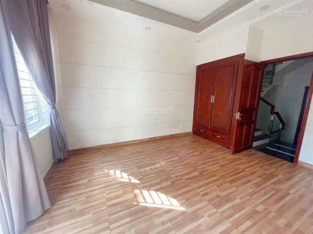 Nhà mới hẻm 8m tô hiệu tân phú 5pn chỉ 16 triệu vừa ở vừa kinh doanh