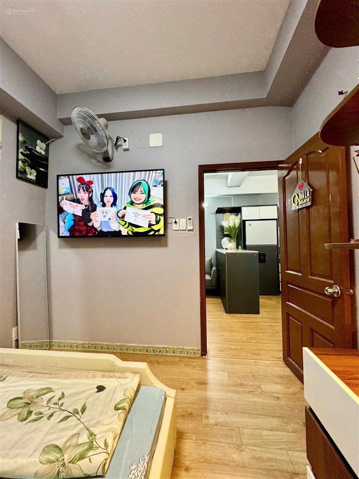 Căn hộ ngay chợ phú lâm 60m2 chỉ 2.7 tỷ  sổ sẵn 0938 030 ***