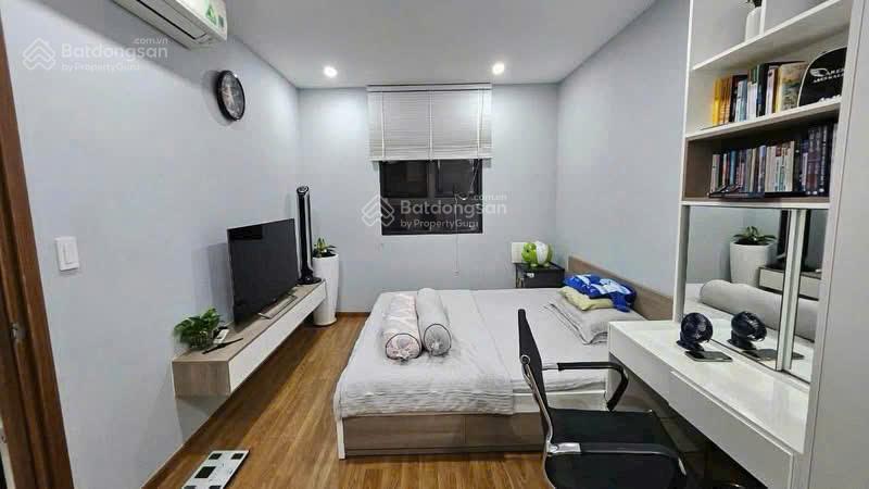 Bán căn hộ cityland park hills 113m2, 3pn, tầng trung, full nội thất, sổ hồng 7,8 tỷ