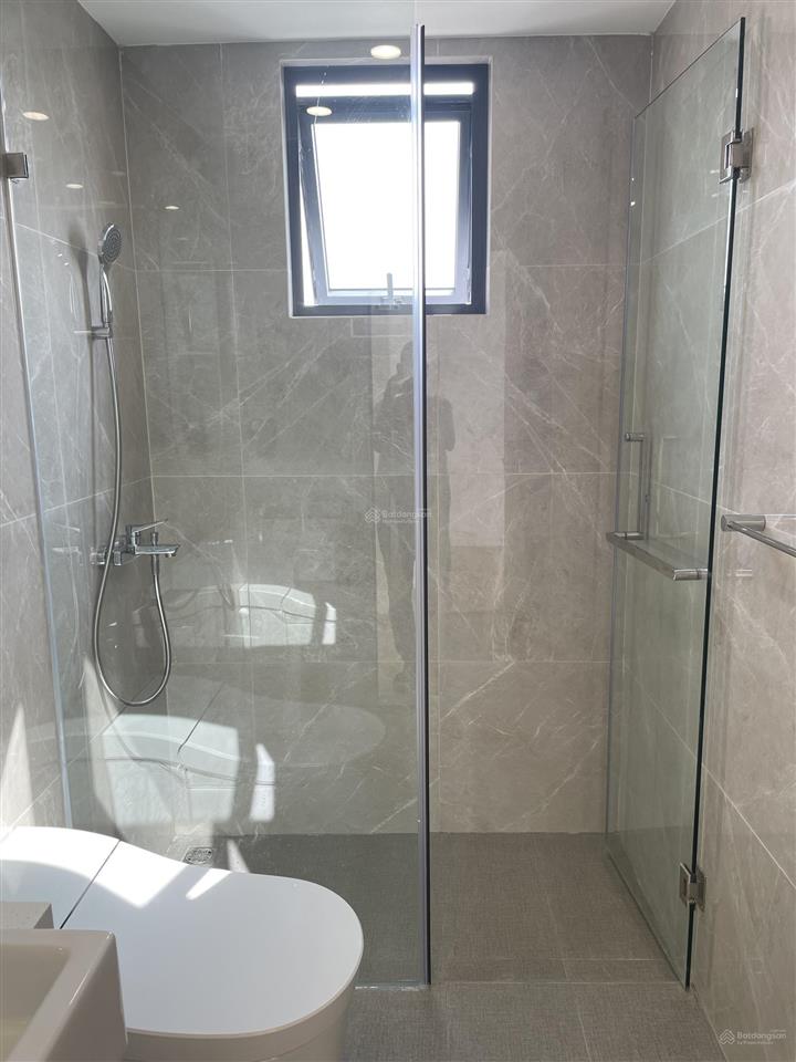 Chính chủ bán căn 2pn 2 view masteri center point, 76m², lầu cao, view công viên, giá 6,1 tỷ