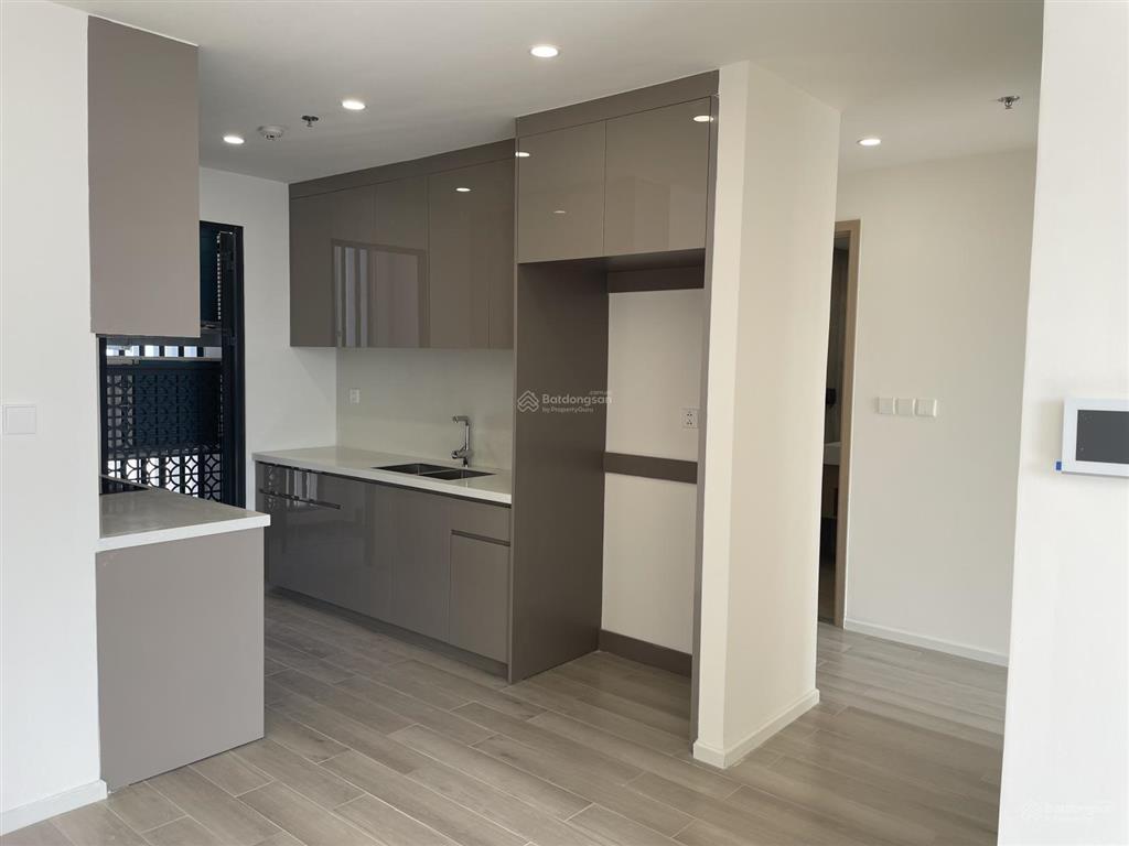 Chính chủ bán căn 2pn 2 view masteri center point, 76m², lầu cao, view công viên, giá 6,1 tỷ