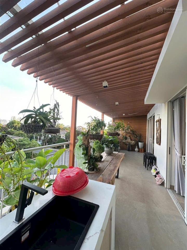 Hiếm ! cần bán căn hộ sân vườn siêu hiếm tại riverside residence pmh, nội thất cao cấp. giá rất tốt