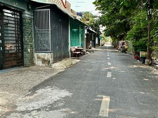 Bán nhà 143m2 trệt, 1 lầu shr gần chợ hóc môn