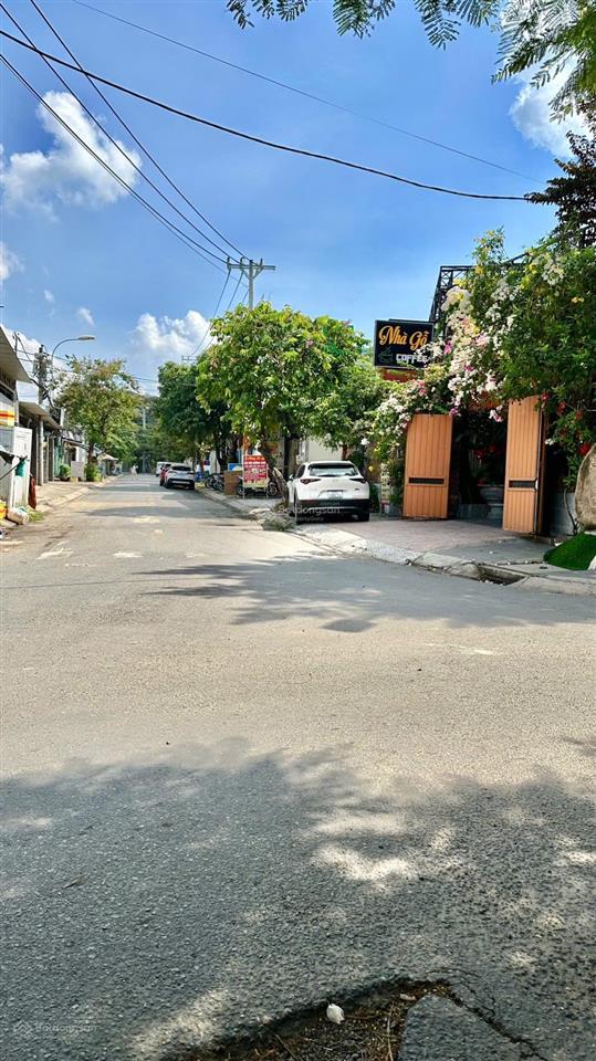 Bán đất 387m2 góc 2 mặt tiền đường nhựa xã bà điểm