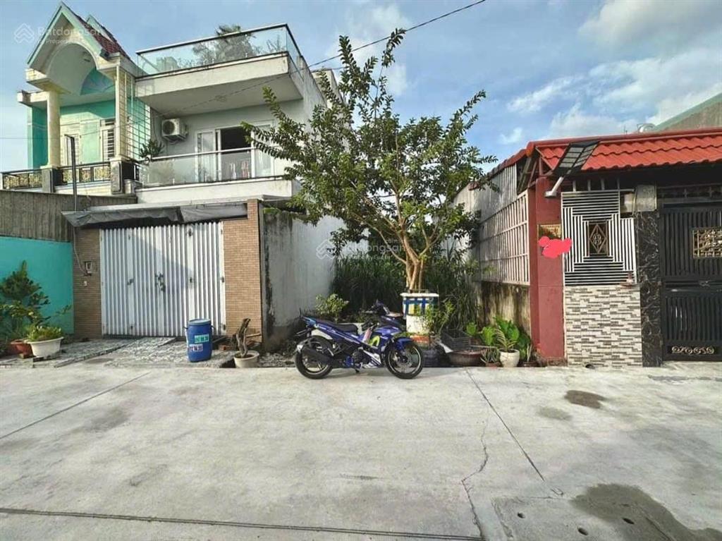 Bán 98m2 đất thổ cư  hẻm ô tô  xã bà điểm mới. xây dựng tự do