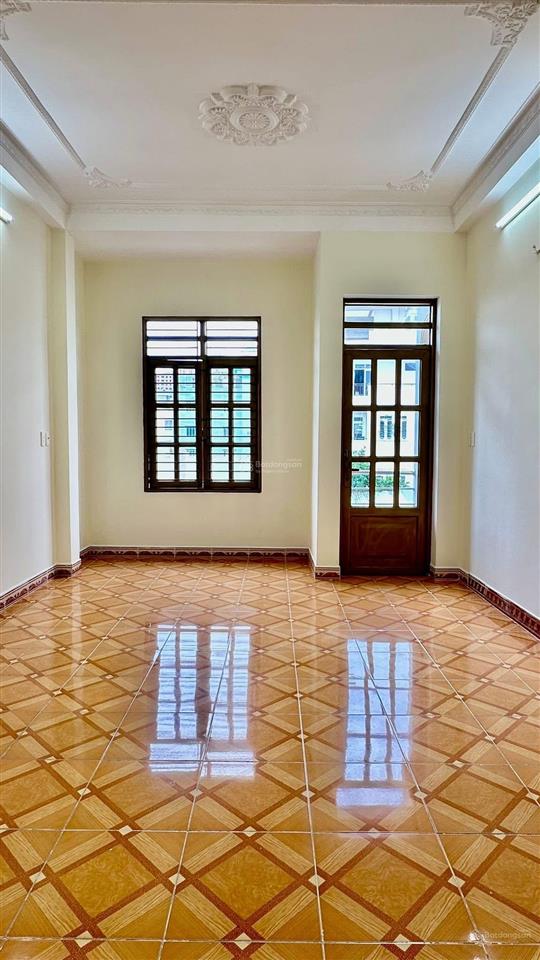Bán nhà 4 tầng sổ hồng riêng mặt tiền trịnh đình trọng