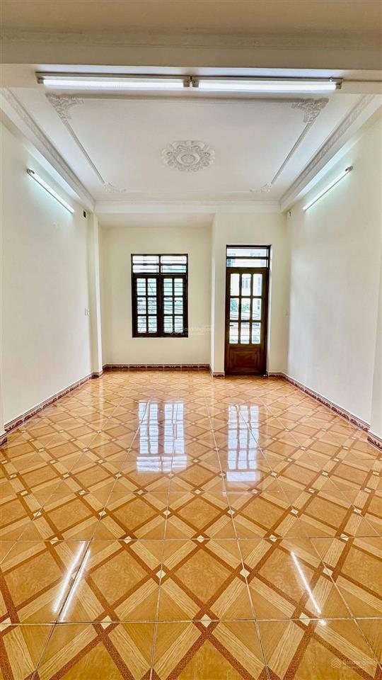 Bán nhà 4 tầng sổ hồng riêng mặt tiền trịnh đình trọng