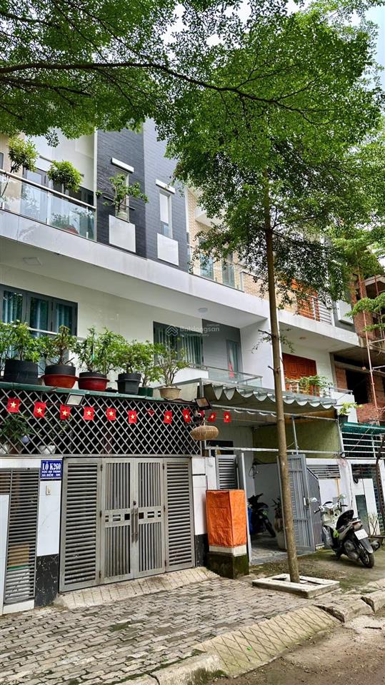 Bán nền đất 160m2 xây dựng biệt thự xã bà điểm