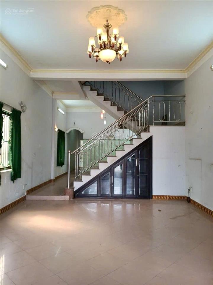 Bán nhà dt 112m2 trệt, 1 lầu sổ hồng riêng đường tân xuân 3 sát bên tô ký