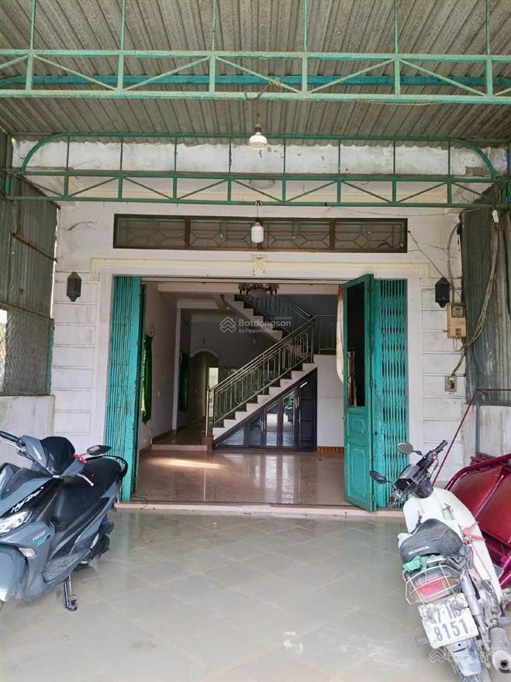 Bán nhà dt 112m2 trệt, 1 lầu sổ hồng riêng đường tân xuân 3 sát bên tô ký