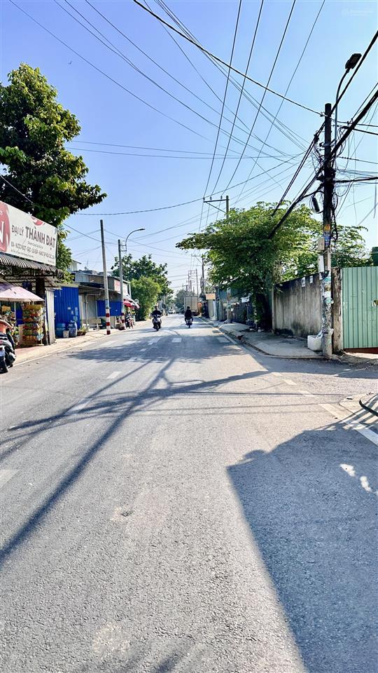 Xưởng cho thuê dt 745m² đường dương công khi