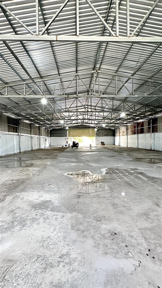 Xưởng cho thuê dt 745m² đường dương công khi