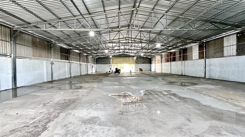 Xưởng cho thuê dt 745m² đường dương công khi