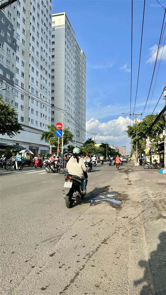 Bán kho  xưởng dt 1.087m2 mặt tiền phan văn hớn, p tân thới nhất