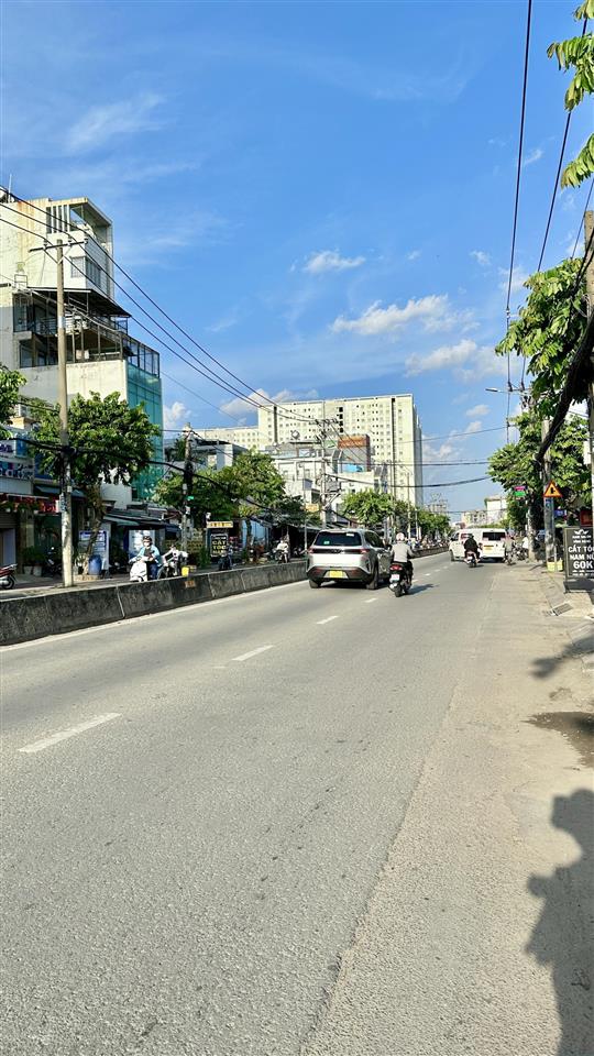 Bán kho  xưởng dt 1.087m2 mặt tiền phan văn hớn, p tân thới nhất