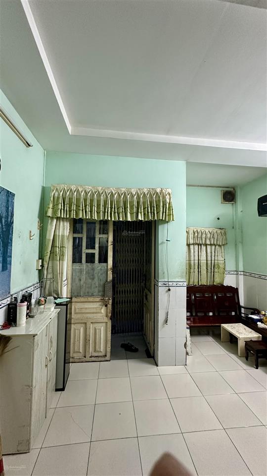 Bán nhà 2 tầng  3 phòng ngủ sổ hồng riêng  gần chợ bà điểm