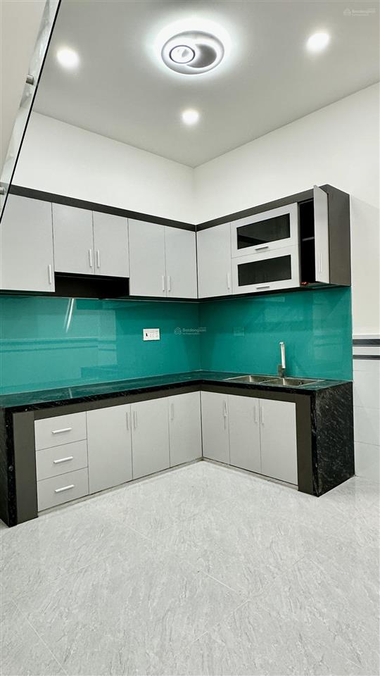 Bán nhà trệt, 1 lầu sổ hồng riêng gần chợ đại hải