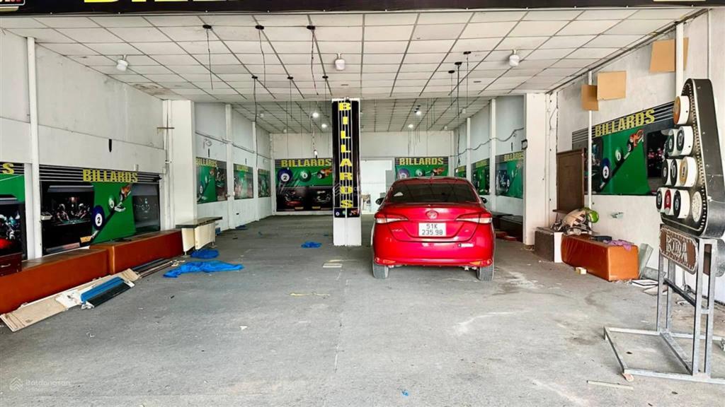 Cho thuê mặt tiền phan văn hớn, bà điểm, hóc môn, thích hợp đa ngành nghề, 270m2, giá 17 triệu