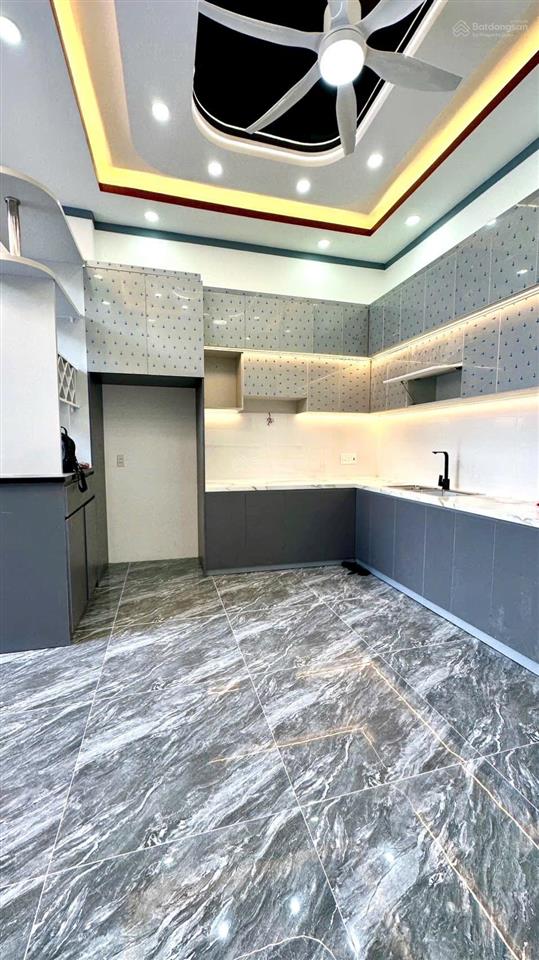 Nhà đẹp giá tốt sổ hồng riêng gần chợ chữ s đường trần văn mười