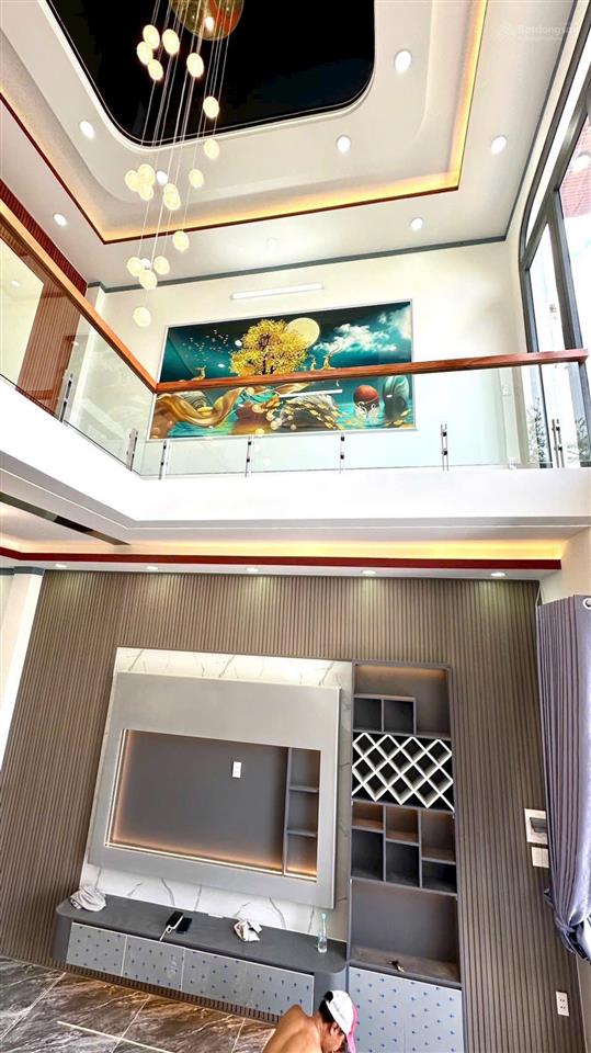 Nhà đẹp giá tốt sổ hồng riêng gần chợ chữ s đường trần văn mười