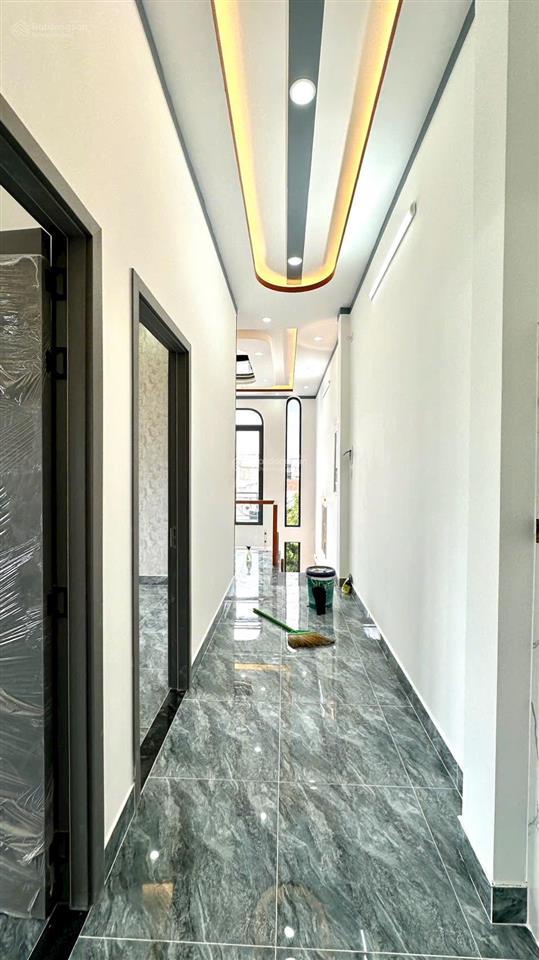 Nhà đẹp giá tốt sổ hồng riêng gần chợ chữ s đường trần văn mười