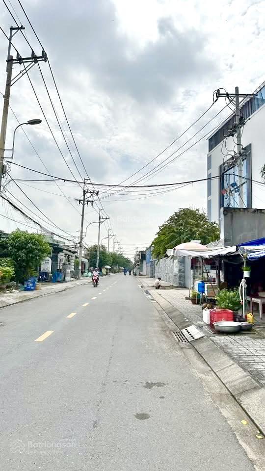 Bán đất thổ cư 250m2 sổ hồng riêng mặt tiền nguyễn thị đành