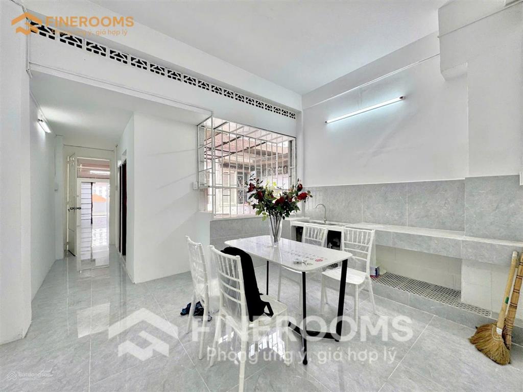 Cho thuê căn hộ tại cư xá lý thường kiệt, p. diên hồng (f7 cũ), trung tâm quận 10
