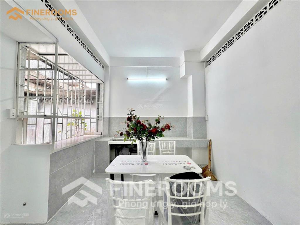 Cho thuê căn hộ tại cư xá lý thường kiệt, p. diên hồng (f7 cũ), trung tâm quận 10