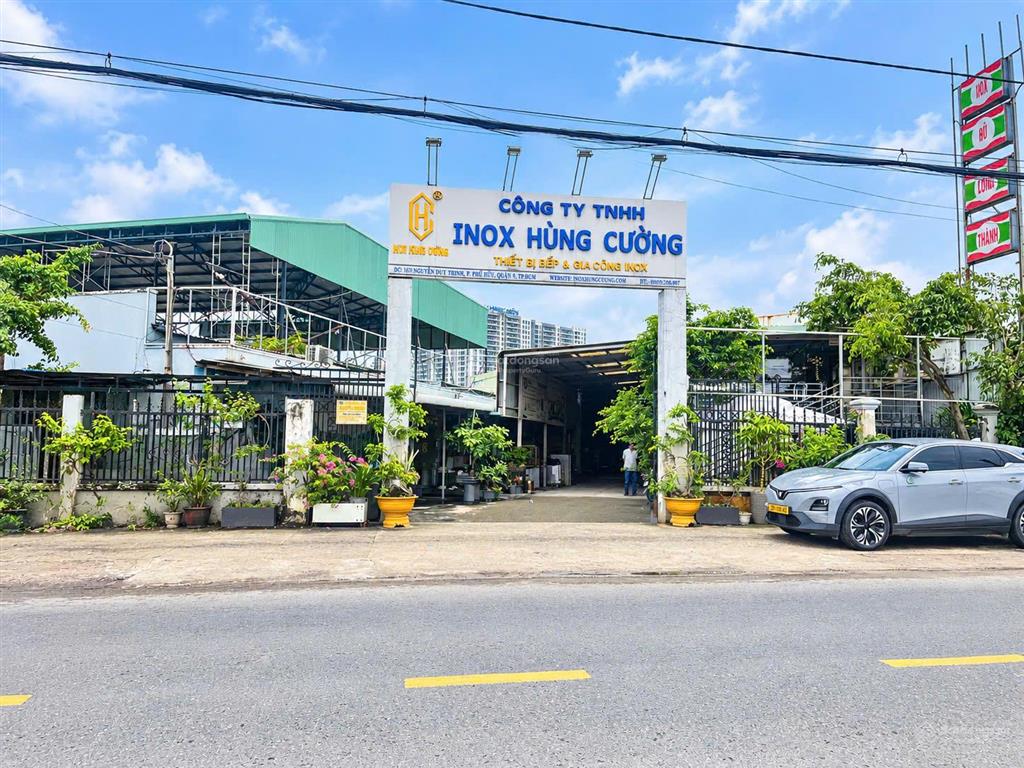 Cho thuê khối văn phòng cùng nhà xưởng. mặt tiền đường nguyễn duy trinh phường long trường tp hcm