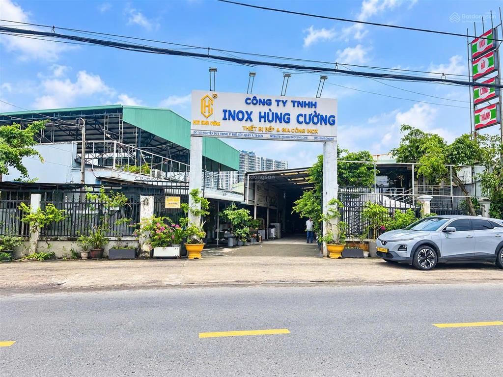 Cho thuê khối văn phòng cùng nhà xưởng. mặt tiền đường nguyễn duy trinh phường long trường tp hcm