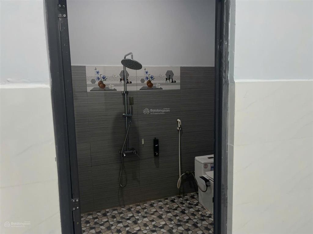 Em chính chủ cần tiền bán gấp nhà full thổ cư 100% ngay chợ cũ xuân lộc 2,5 tỷ
