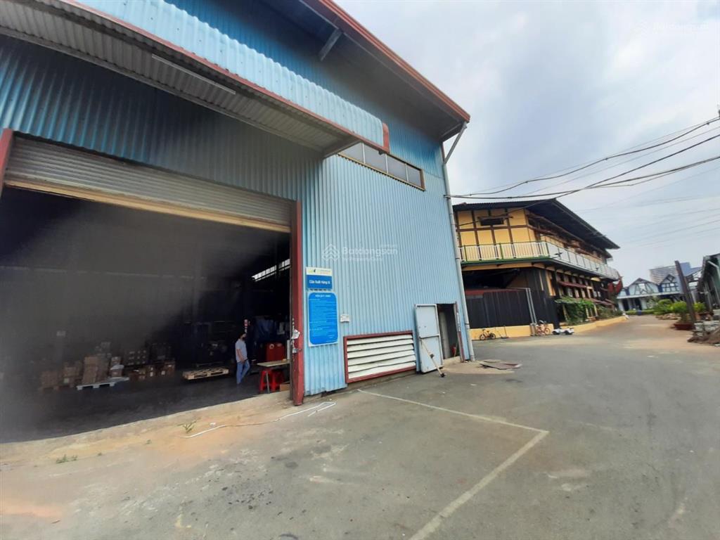 Cho thuê kho 250m2 độc lập, mặt tiền tân thới nhất 17, cách dương thị giang 50m, phan văn hớn 500m