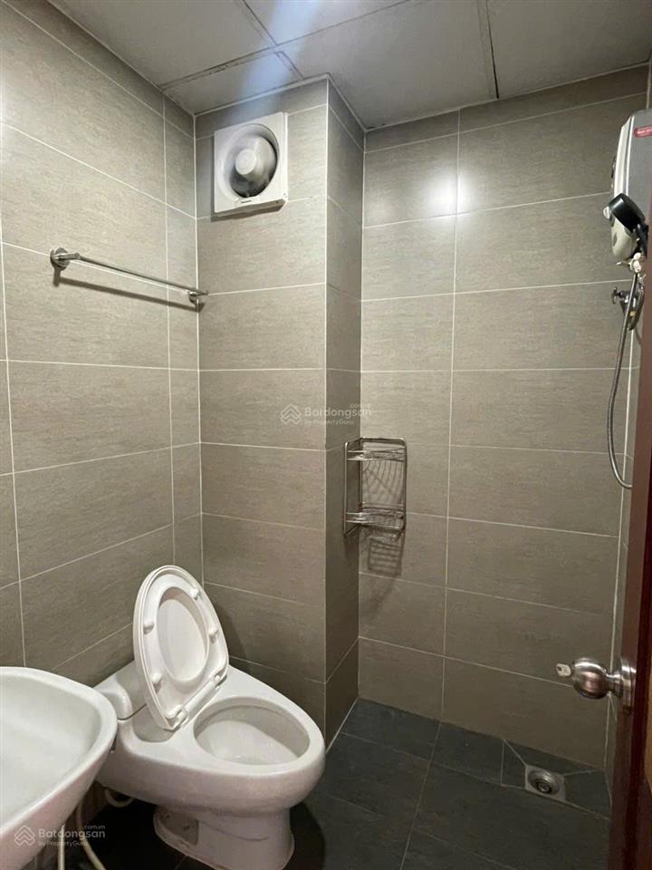 Cho thuê cc orient apartment, 15 triệu vnd, 90 m2, 3pn, 2wc, bến vân đồn, q4, hcm