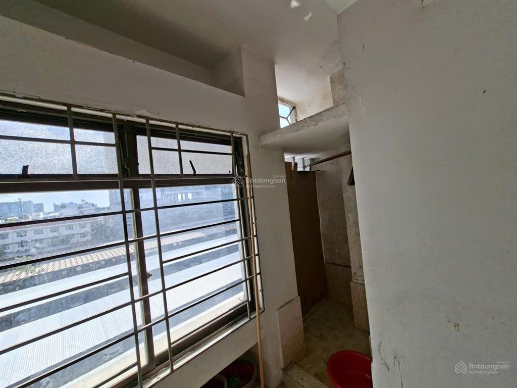 Bán căn hộ chung cư tại chung cư tôn thất thuyết, 3,5 tỷ, 68 m2, giá ưu đãi